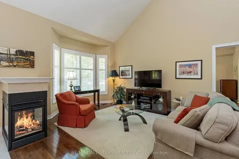 46 Oasis Way Markham ON L6E 0B6