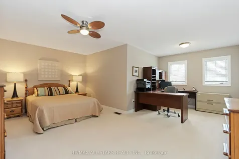 46 Oasis Way Markham ON L6E 0B6