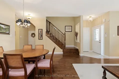 46 Oasis Way Markham ON L6E 0B6