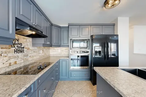 78 John W Taylor Avenue New Tecumseth ON L9R 0C9