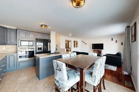 78 John W Taylor Avenue New Tecumseth ON L9R 0C9