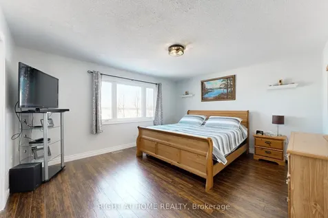 78 John W Taylor Avenue New Tecumseth ON L9R 0C9