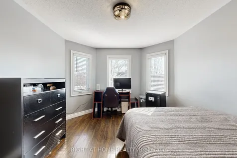 78 John W Taylor Avenue New Tecumseth ON L9R 0C9