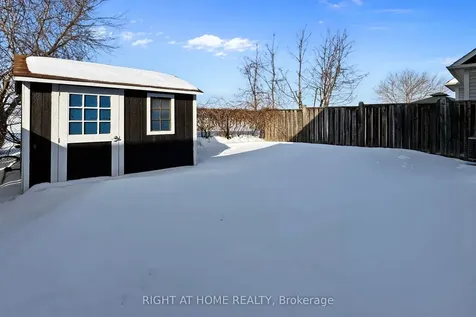 78 John W Taylor Avenue New Tecumseth ON L9R 0C9