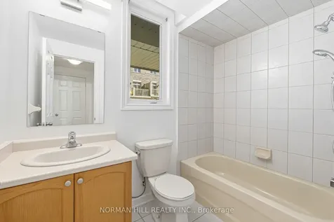 42 Comely Way Markham ON L3R 2L8
