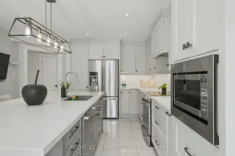 235 Montebello Avenue Vaughan ON L4H 1L6
