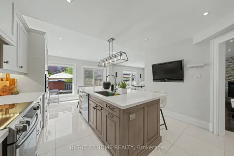 235 Montebello Avenue Vaughan ON L4H 1L6