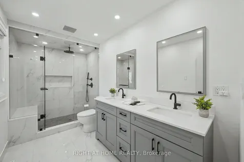 235 Montebello Avenue Vaughan ON L4H 1L6