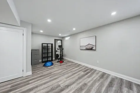 235 Montebello Avenue Vaughan ON L4H 1L6