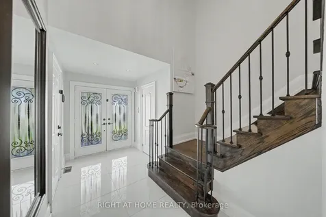 235 Montebello Avenue Vaughan ON L4H 1L6