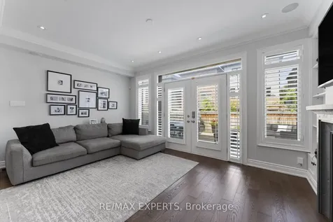 30 Zenith Avenue Vaughan ON L0J 1C0