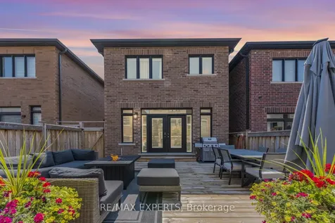 30 Zenith Avenue Vaughan ON L0J 1C0