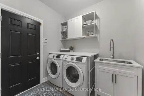 30 Zenith Avenue Vaughan ON L0J 1C0