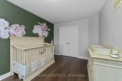 30 Zenith Avenue Vaughan ON L0J 1C0