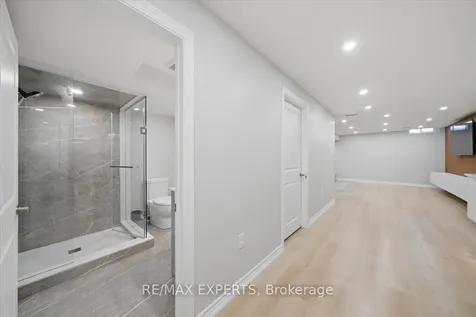 30 Zenith Avenue Vaughan ON L0J 1C0
