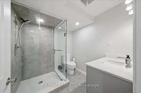 30 Zenith Avenue Vaughan ON L0J 1C0