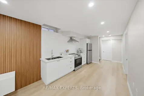 30 Zenith Avenue Vaughan ON L0J 1C0