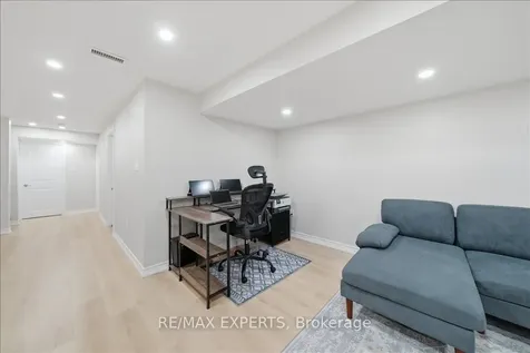 30 Zenith Avenue Vaughan ON L0J 1C0