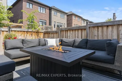 30 Zenith Avenue Vaughan ON L0J 1C0