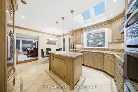 23 Cedarwood Crescent King ON L0G 1N0