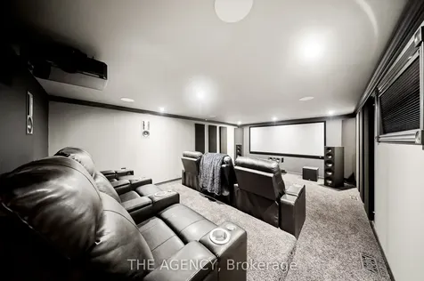 23 Cedarwood Crescent King ON L0G 1N0