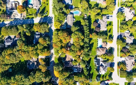 23 Cedarwood Crescent King ON L0G 1N0