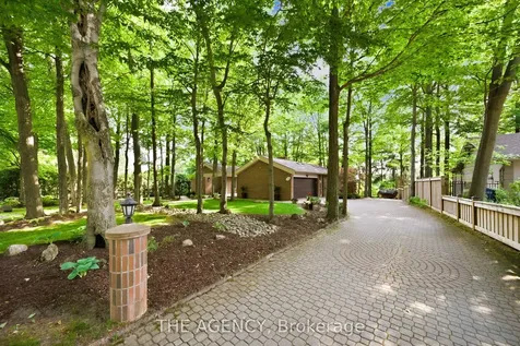 23 Cedarwood Crescent King ON L0G 1N0