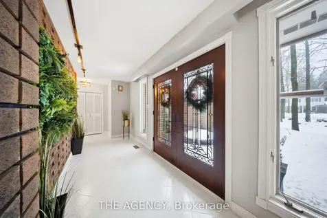 23 Cedarwood Crescent King ON L0G 1N0
