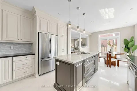 147 Silver Linden Drive Richmond Hill ON L4B 4H6