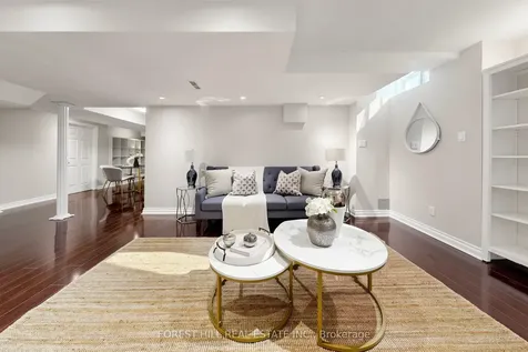 147 Silver Linden Drive Richmond Hill ON L4B 4H6