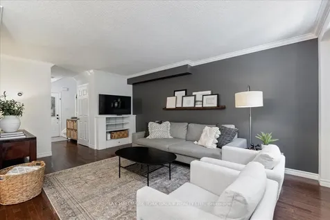107 Natanya Boulevard Georgina ON L4P 3P9