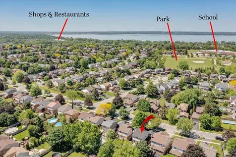 107 Natanya Boulevard Georgina ON L4P 3P9