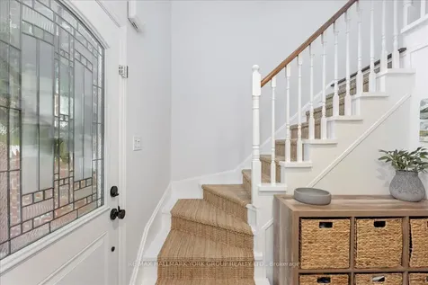 107 Natanya Boulevard Georgina ON L4P 3P9