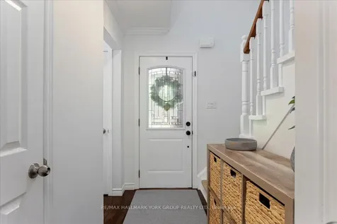 107 Natanya Boulevard Georgina ON L4P 3P9