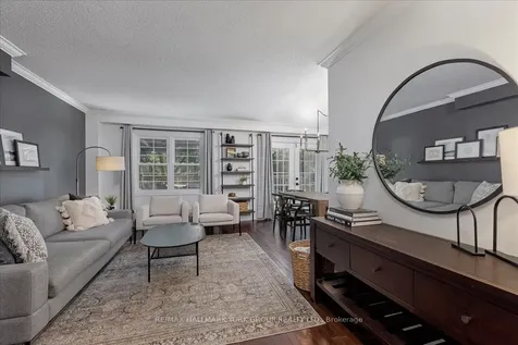 107 Natanya Boulevard Georgina ON L4P 3P9