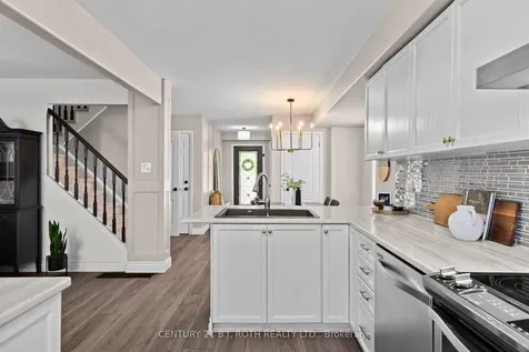 1 Ruthven Crescent New Tecumseth ON L9R 0A5