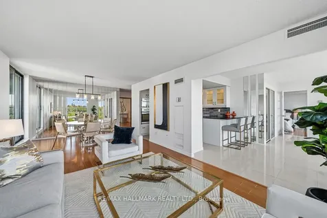 40 Harding Boulevard W Richmond Hill ON L4C 9S5