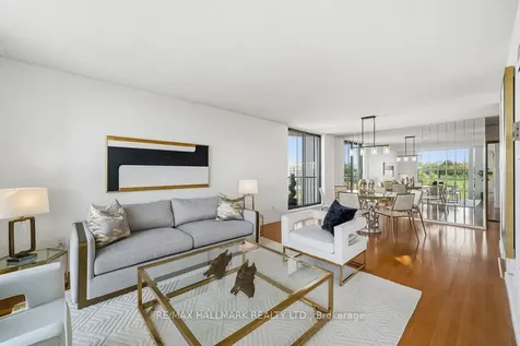 40 Harding Boulevard W Richmond Hill ON L4C 9S5