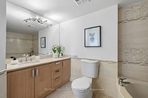 40 Harding Boulevard W Richmond Hill ON L4C 9S5