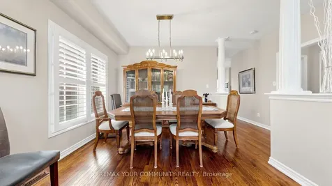 10 Caymus Street Richmond Hill ON L4B 4G3