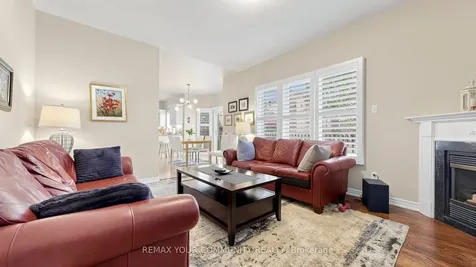 10 Caymus Street Richmond Hill ON L4B 4G3