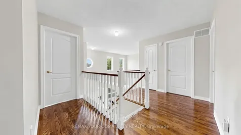 10 Caymus Street Richmond Hill ON L4B 4G3