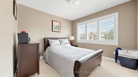 10 Caymus Street Richmond Hill ON L4B 4G3