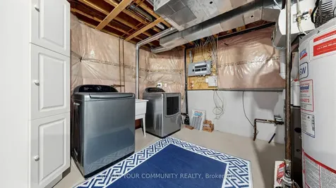 10 Caymus Street Richmond Hill ON L4B 4G3