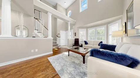 10 Caymus Street Richmond Hill ON L4B 4G3
