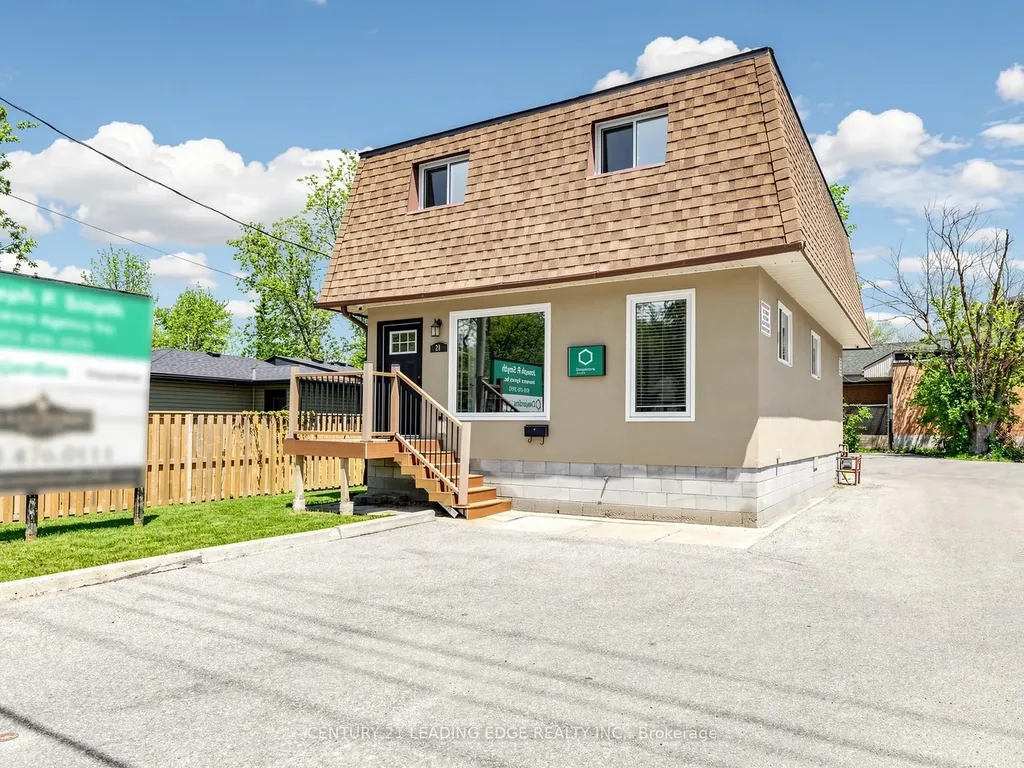 21 Metro Road S Georgina ON L4P 1V7