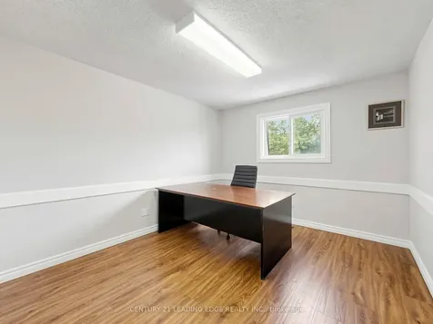 21 Metro Road S Georgina ON L4P 1V7