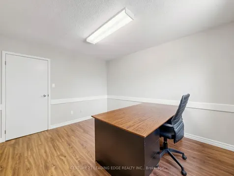 21 Metro Road S Georgina ON L4P 1V7