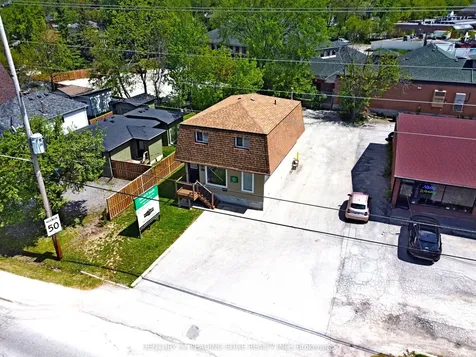 21 Metro Road S Georgina ON L4P 1V7