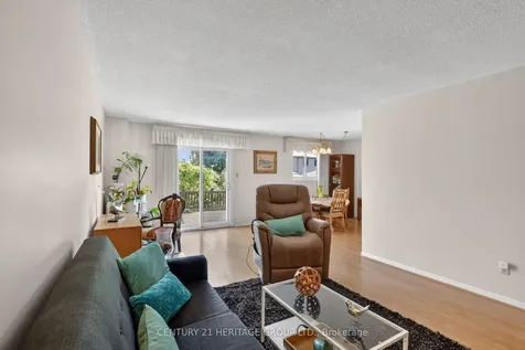 251 Collings Avenue Bradford West Gwillimbury ON L3Z 1W4